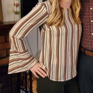 Women’s blouse perfect for fall
